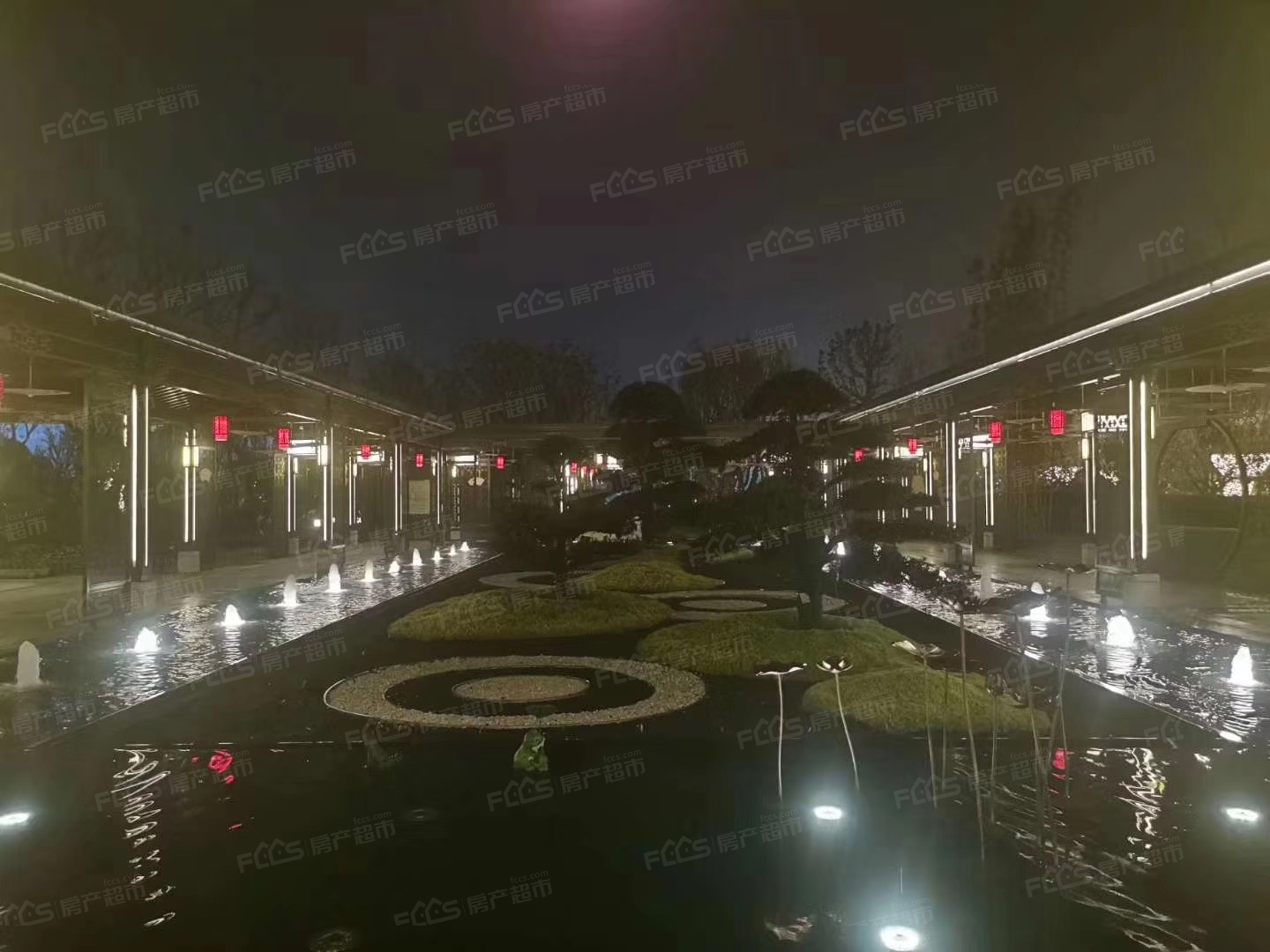 （桃源天境夜景图）