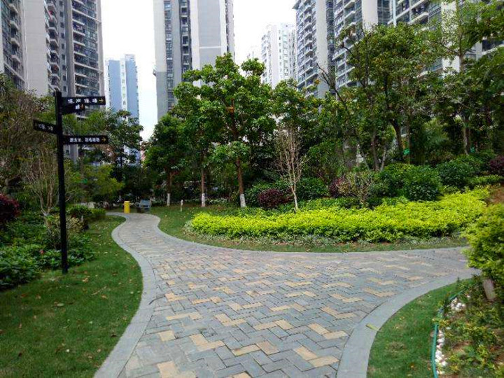 北海嘉盛名都四期项目火热销售中两房三房户型均价9800元㎡