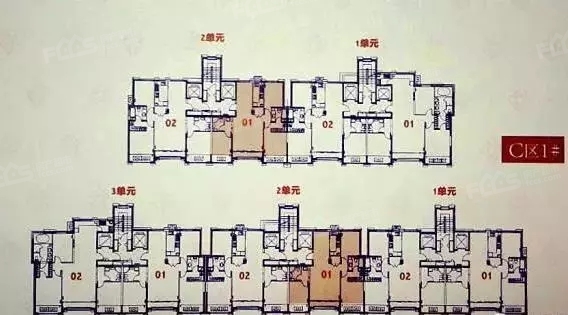 板楼有两种类型,一种是长走廊式的,各住户靠长走廊连在一起,常见于