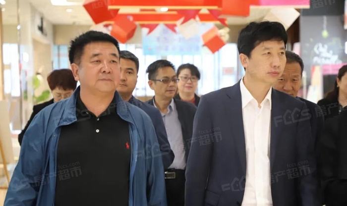 兴庆区区委书记刘甲峰,区长周福琦到建发集团调研